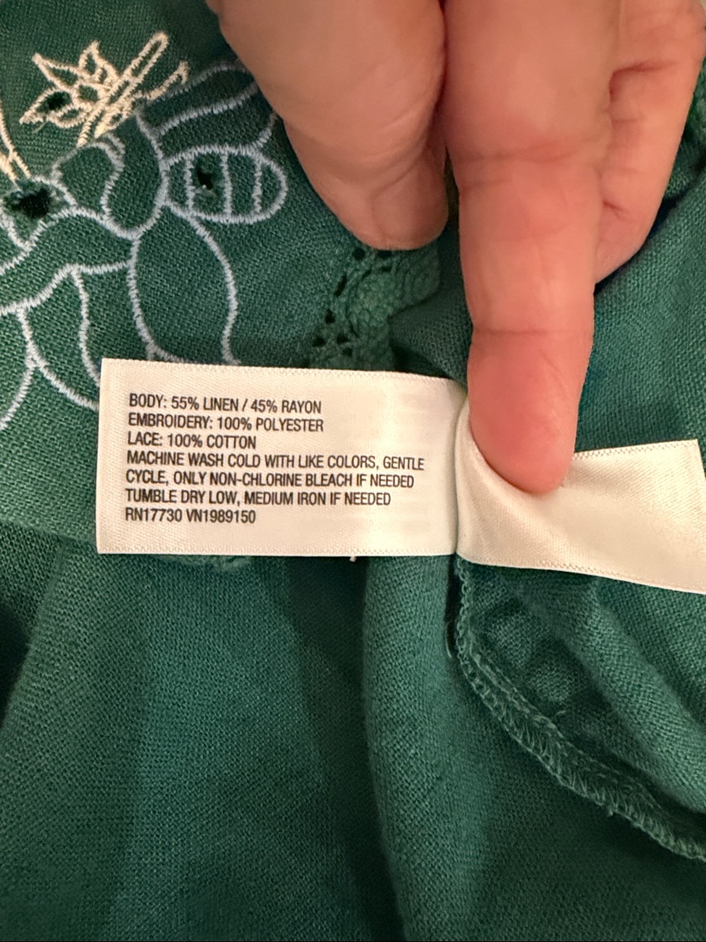 Universal Thread Embroidered Top - Picture 6 of 8